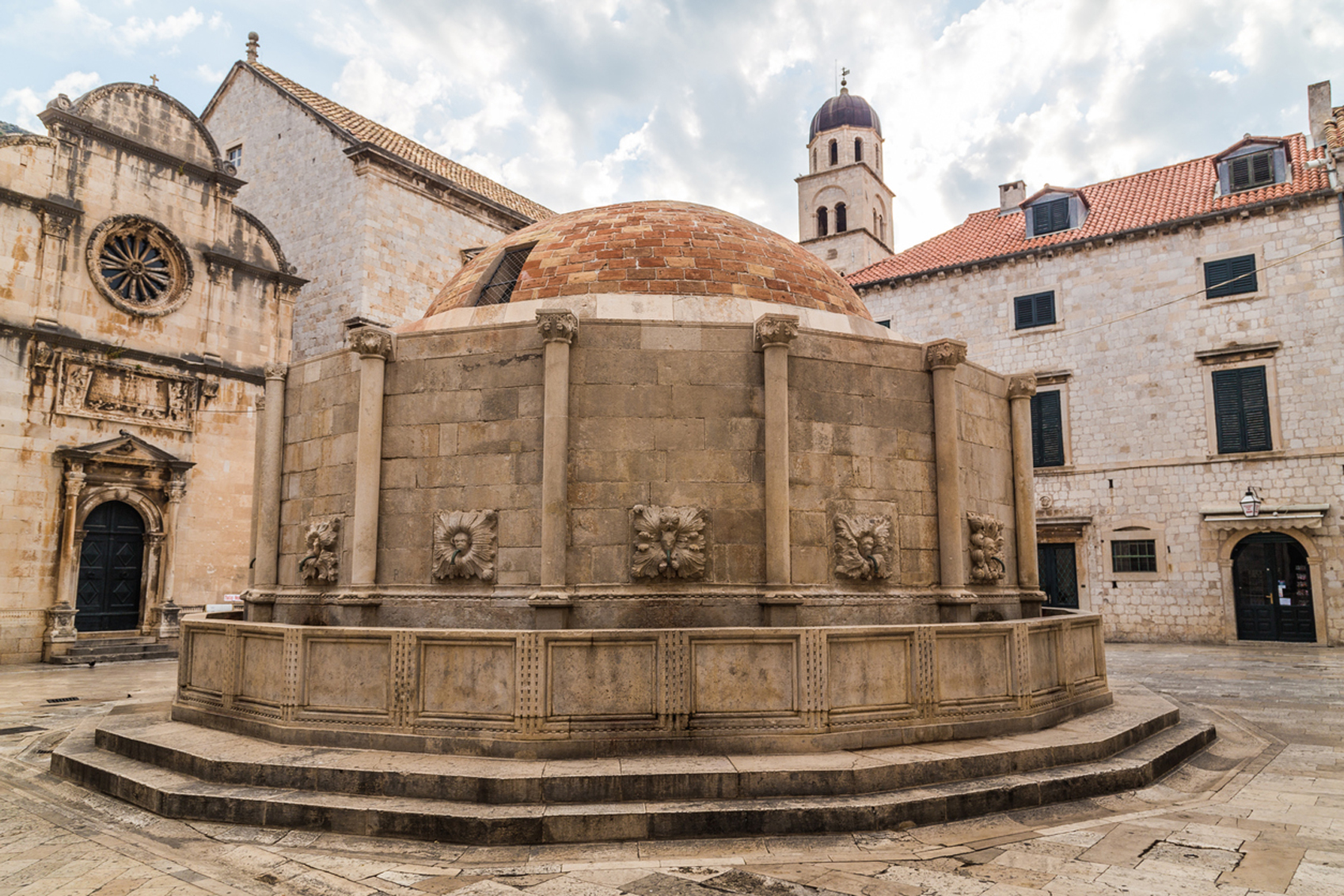 24 hours in Dubrovnik Onofrio's-Big-Fountain-Dubrovnik-www.istockphoto.com_gb_photo_onofrios-big-fountain-dubrovnik-old-town-gm595335700-102074767-mikeinlondon
