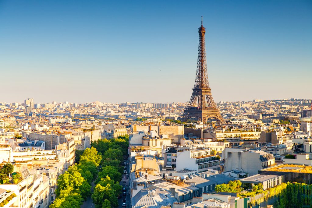 Paris city skyline with the Eiffel Tower 