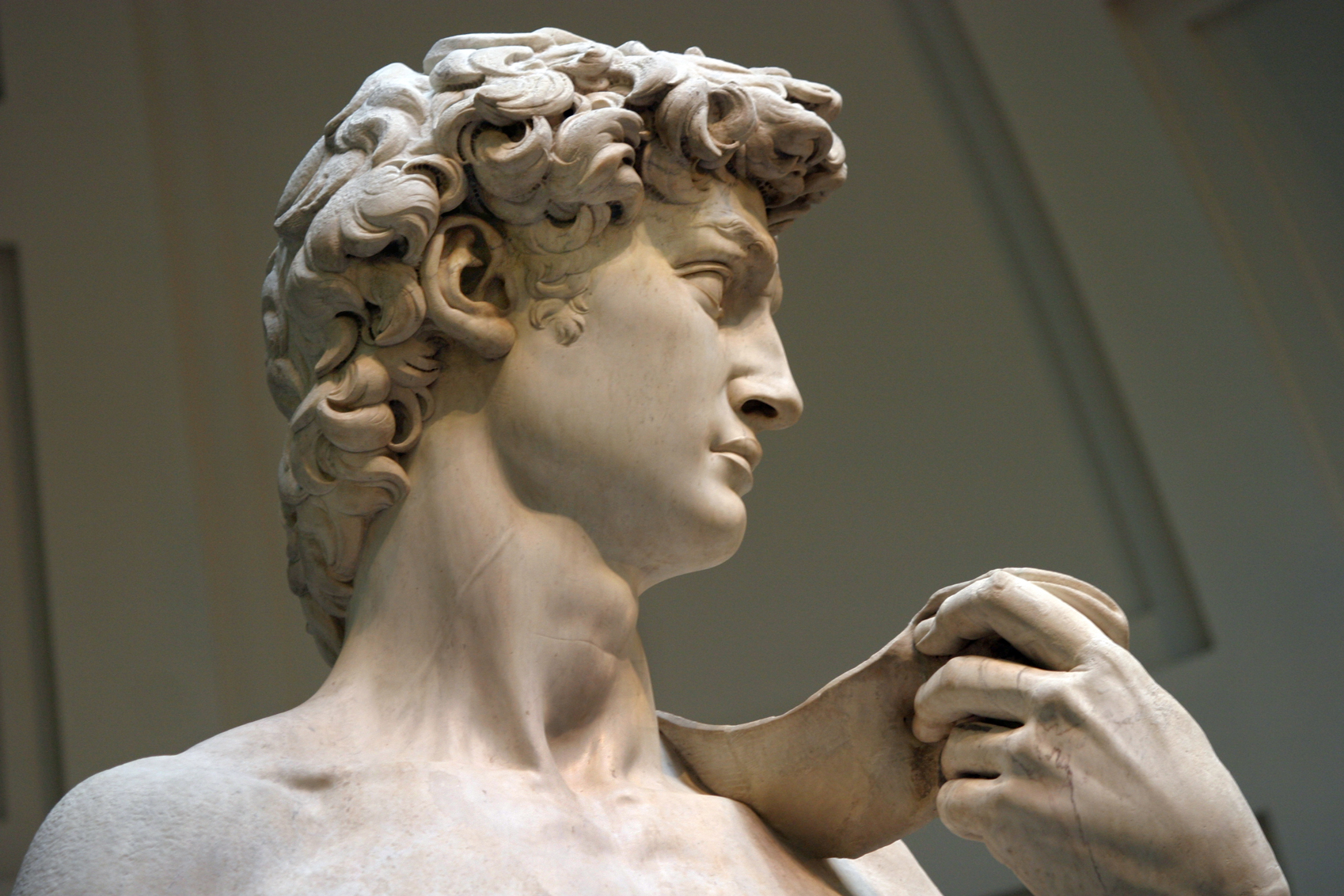 Guide to Florence David-Statue-Michelangelo-Florence-www.istockphoto.com_gb_photo_david-statue-michelangelo-florence-italy-gm157185369-1921773-lillisphotography