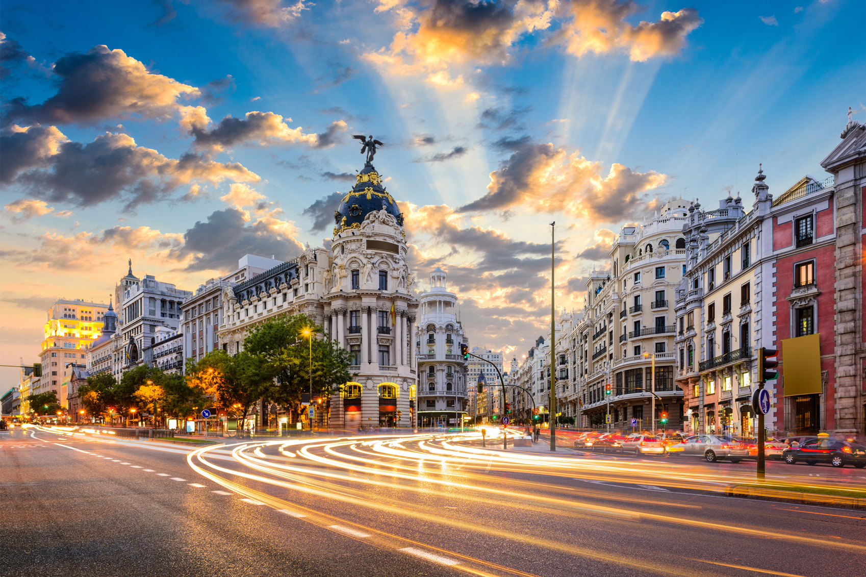 Spain Photos Madrid-Spain-on-Gran-Via-www.istockphoto.com_gb_photo_madrid-spain-on-gran-via-gm514769480-88251021-SeanPavonePhoto