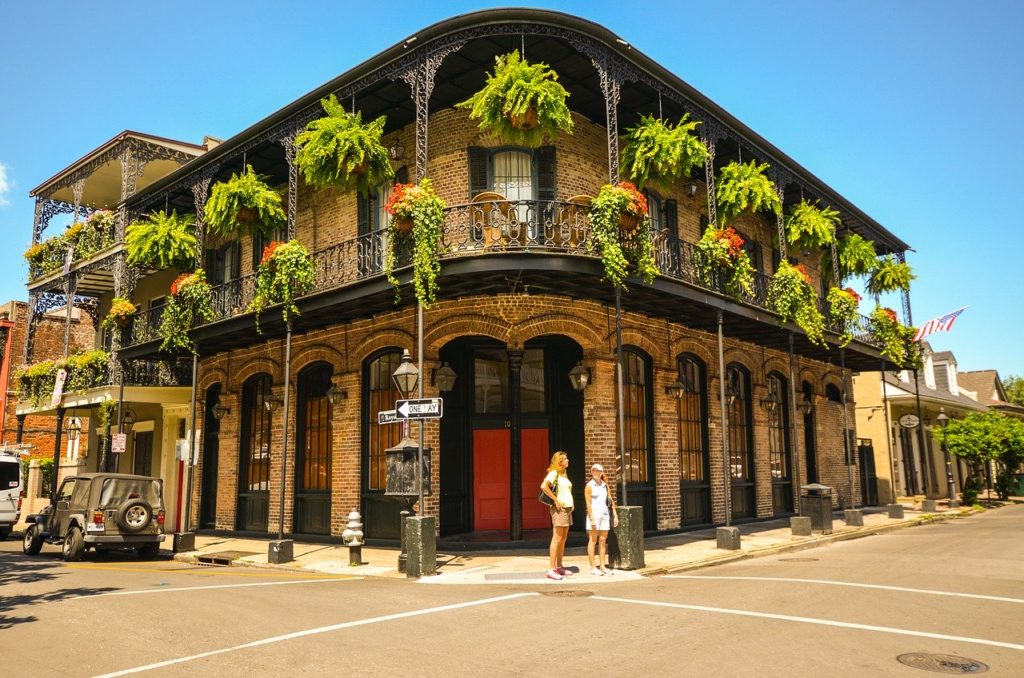 Looking for a great travel destination for 2020? Consider New Orleans! With its vibrant culture, delicious cuisine, and rich history, New Orleans is the perfect place to explore.