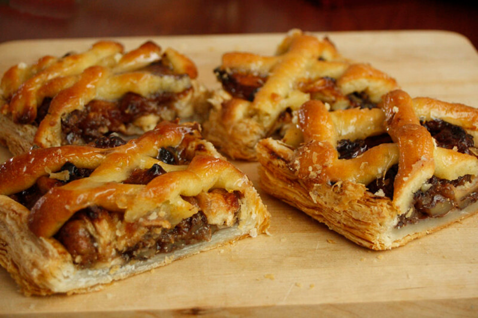 Apple strudel