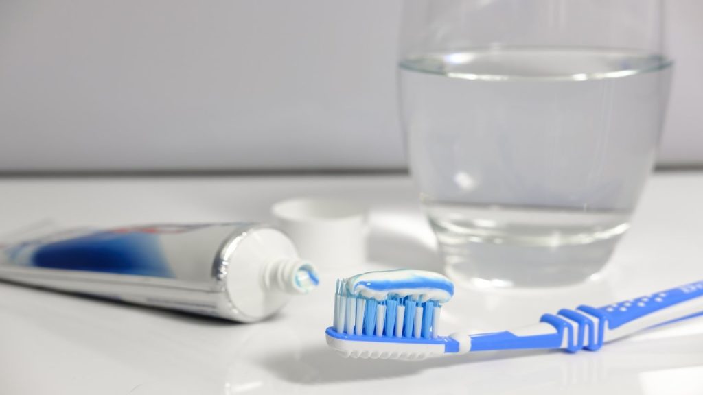 toothpaste toothbrush germ-free travel