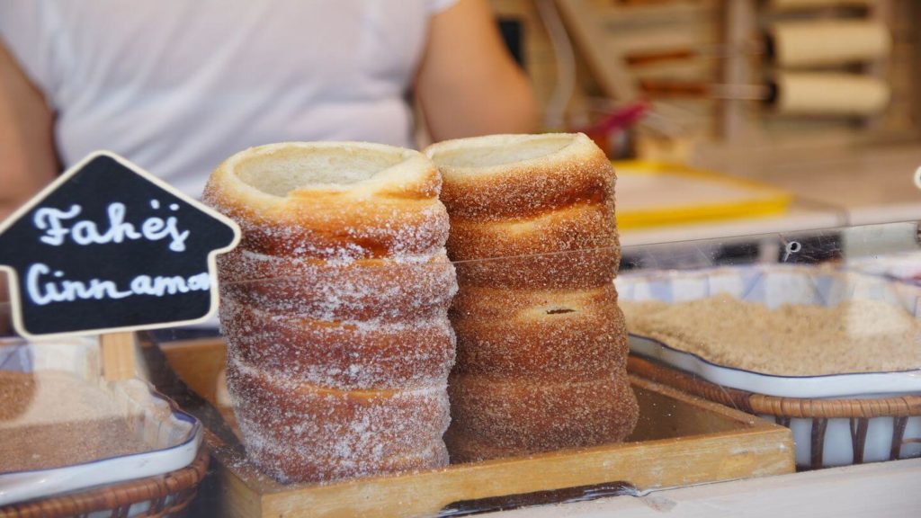 trdelník sweet pastries things to do in Prague