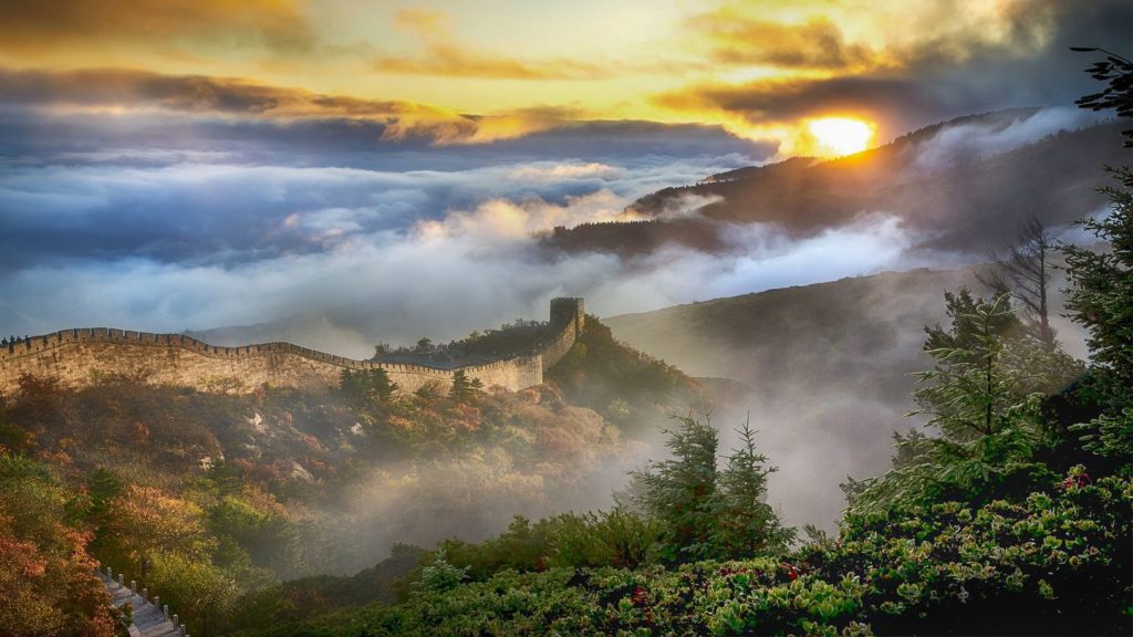 misty mountains Great Wall of China celebrate retirement