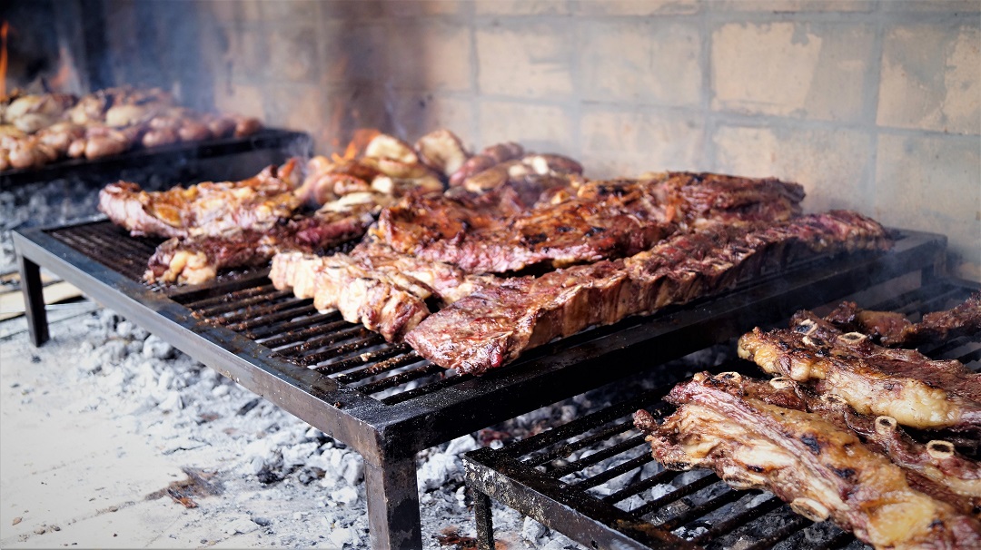 steaks on the grill