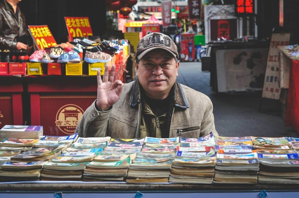 Chinese market vendor China travel guide