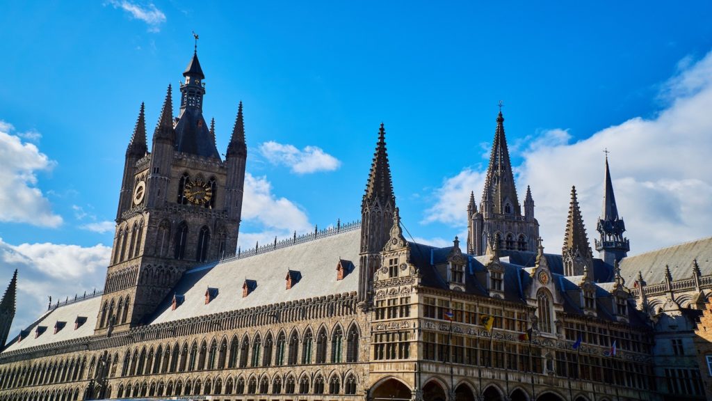 Ypres quarantine-free travel