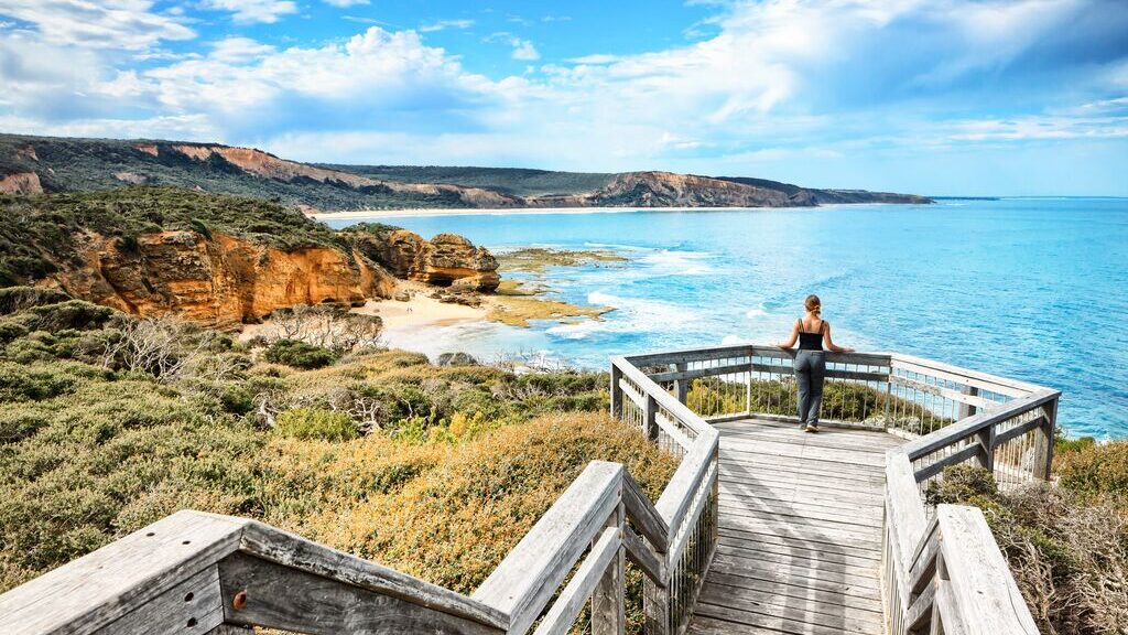 Australia is dreamy in the spring, especially on the coasts, where the temperatures are perfect for beach strolling. 