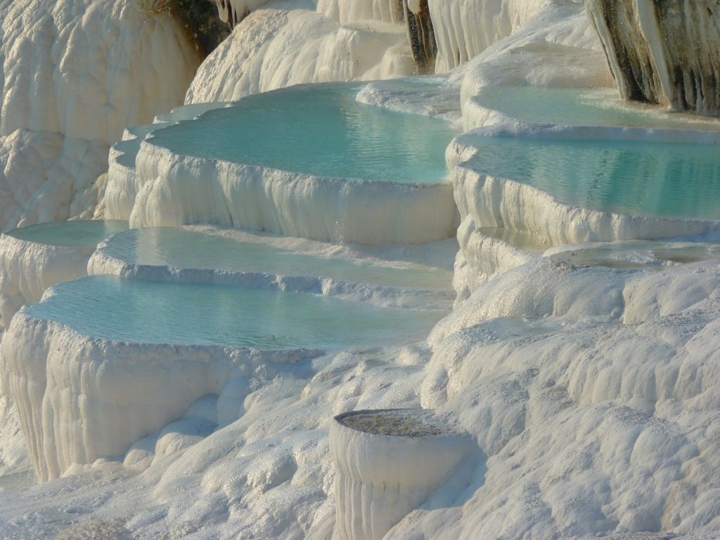 pammukale blue and white hot springs Turkey